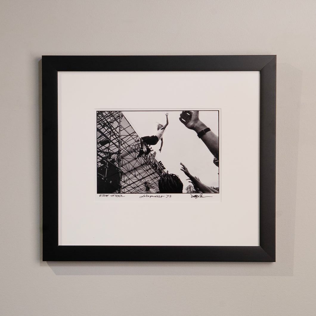 Eddie Vedder (Lollapalooza, 1992) Framed 8x10