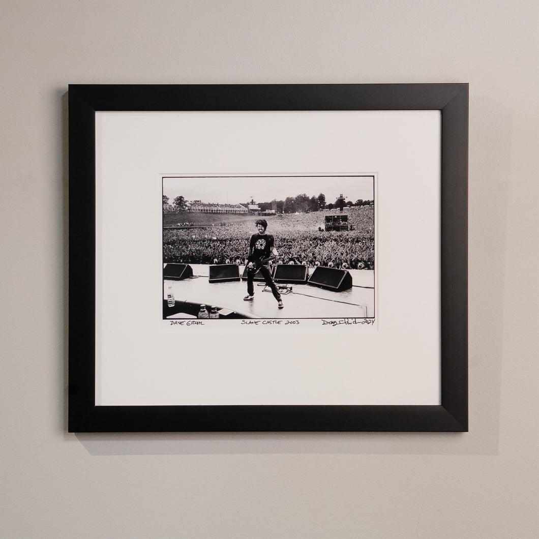 Dave Grohl (Slane Castle, 2003) Framed 8x10