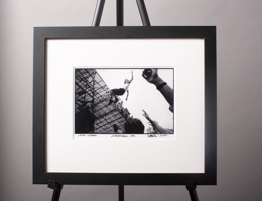 Eddie Vedder (Lollapalooza, 1992) Framed 8 x 10