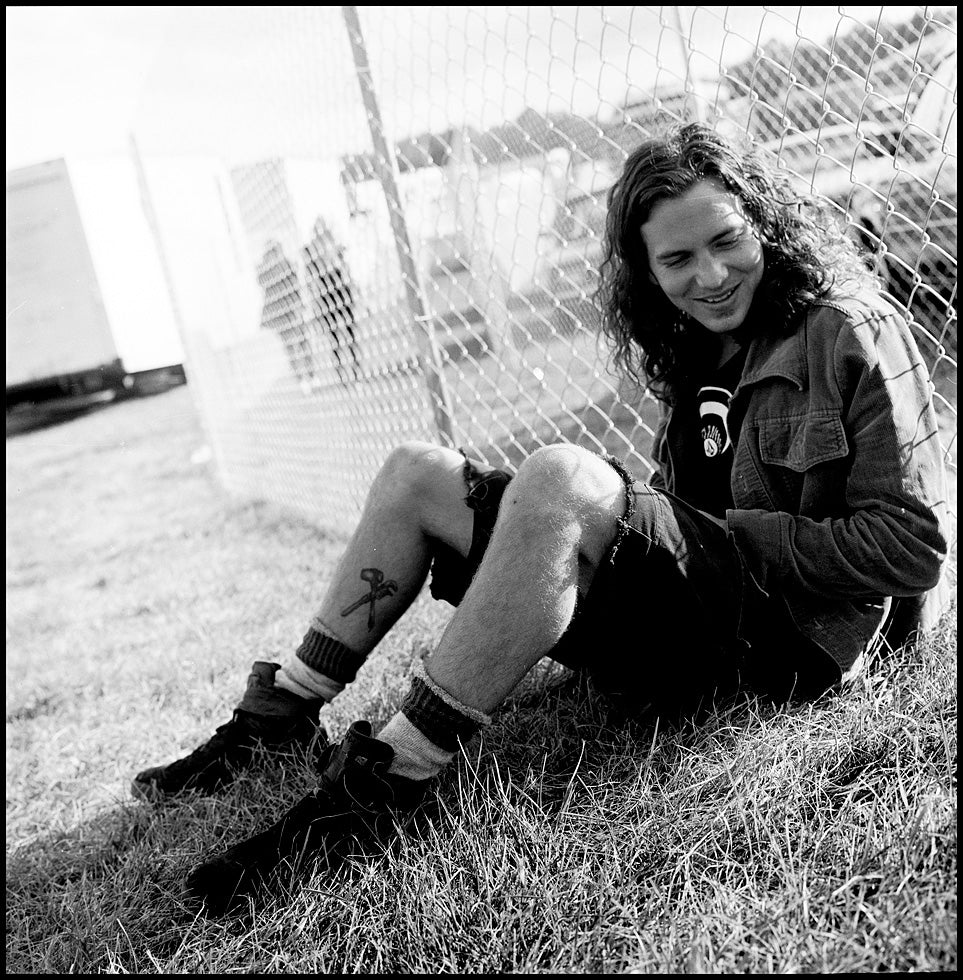Eddie Vedder (Lollapalooza, 1992) – Transparent Clinch Gallery