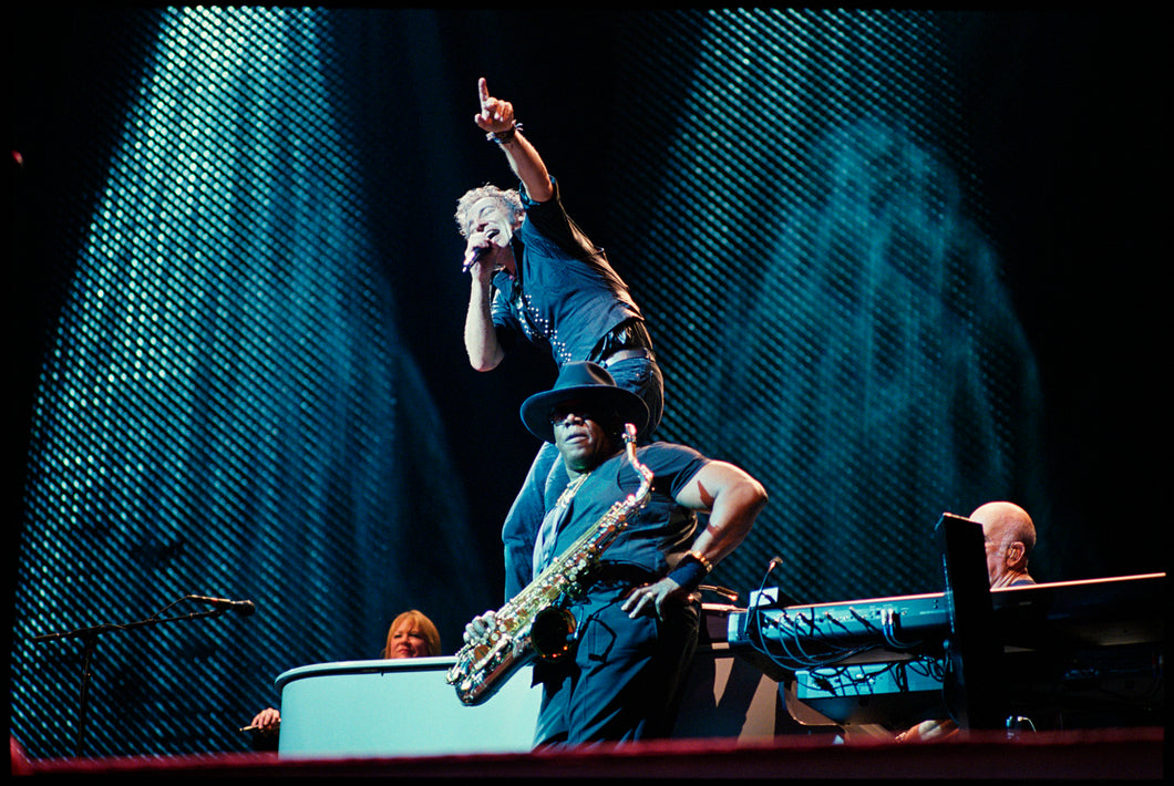 Bruce Springsteen and Clarence Clemons (Giants Stadium, 2003) - Transparent Clinch Gallery
