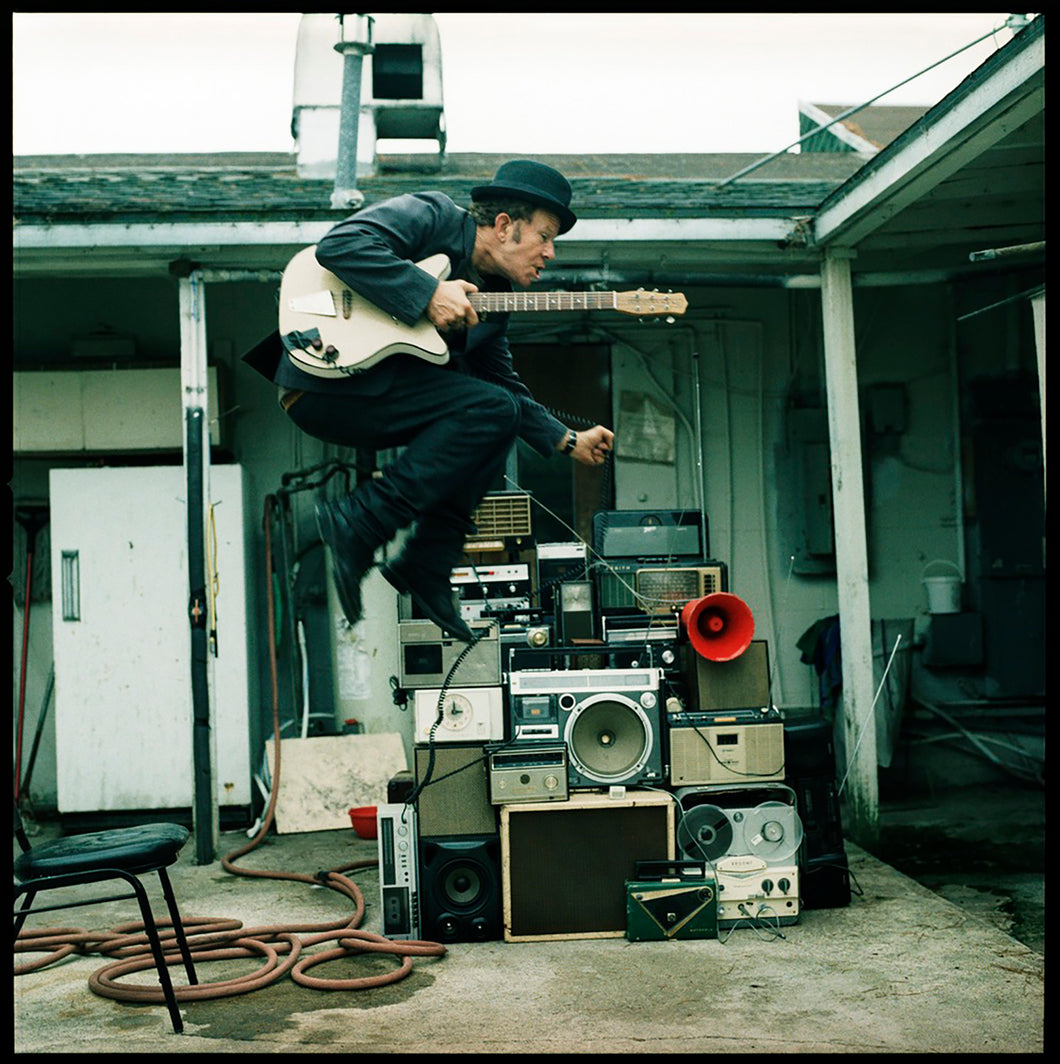 Tom Waits (California, 2006) - Transparent Clinch Gallery