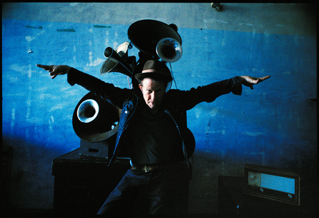 Tom Waits (Petaluma, 2006) - Transparent Clinch Gallery