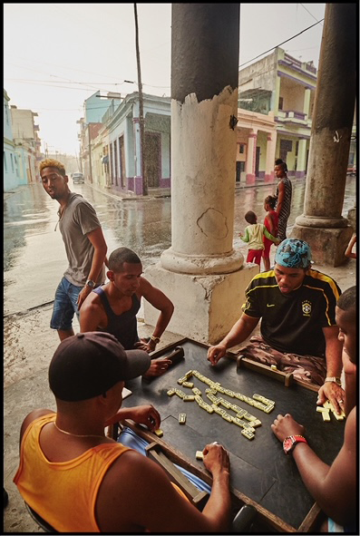 Dominos (Cuba, 2015)