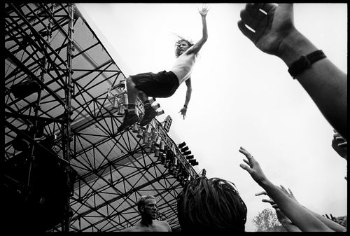 Eddie Vedder (Lollapalooza, 1992) - Transparent Clinch Gallery